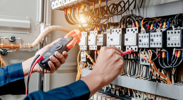 Best Circuit Breaker Repair  in Alturas, FL
